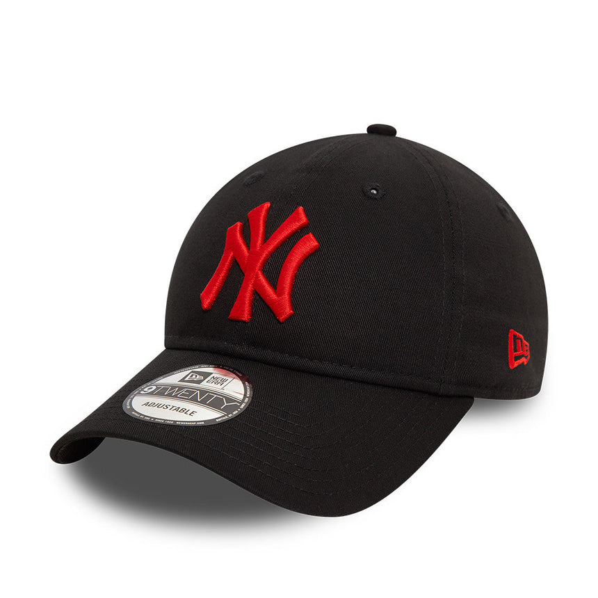 Czapka New York Yankees, czerwone logo, New Era, 9TWENTY, essential, czarna