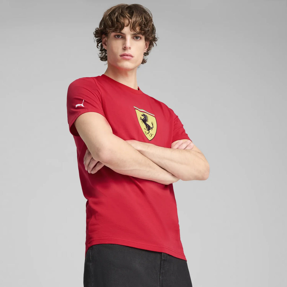 Ferrari Race T-Shirt mit Rundhalsausschnitt 🔥