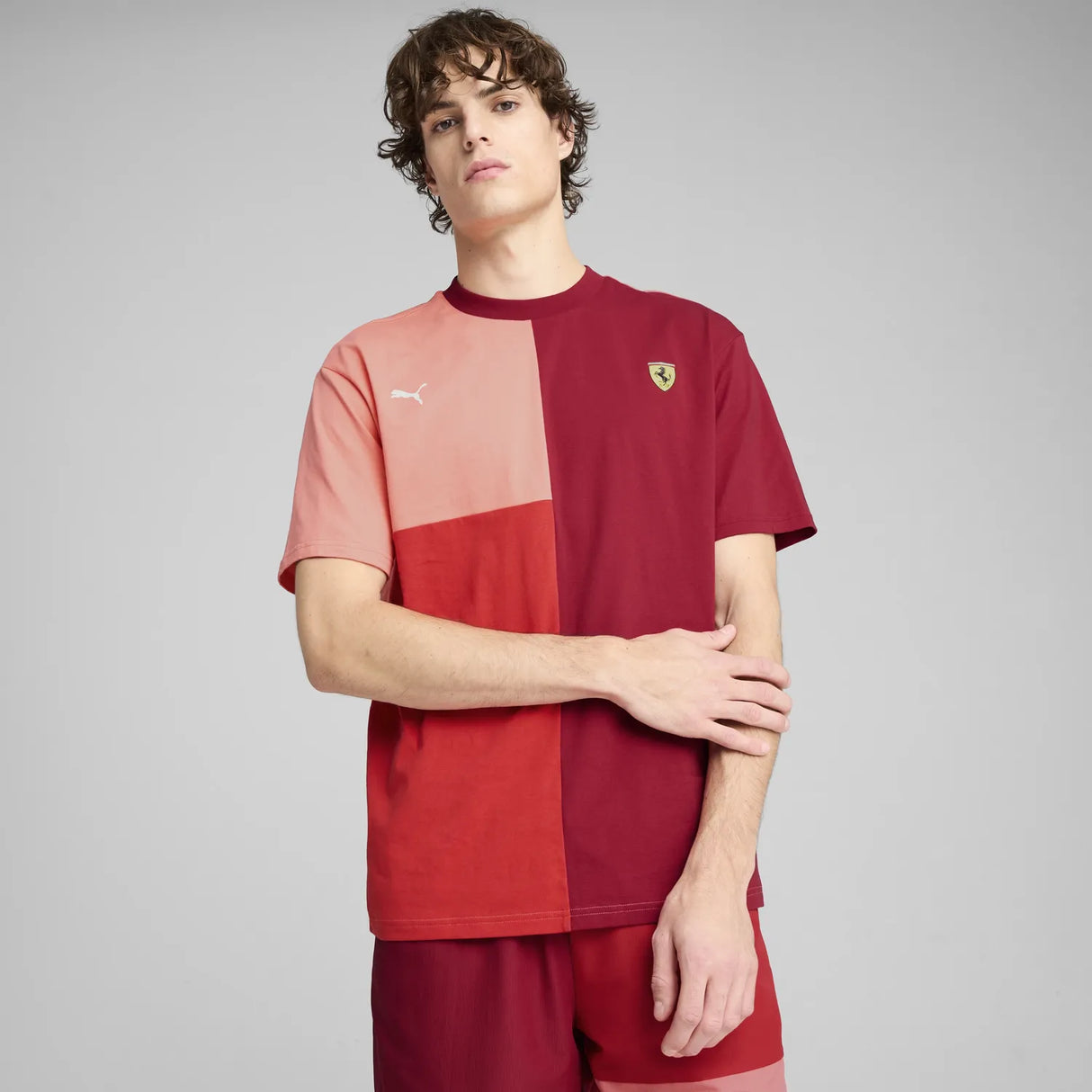 Ferrari Race T-Shirt mit Rundhalsausschnitt 🔥