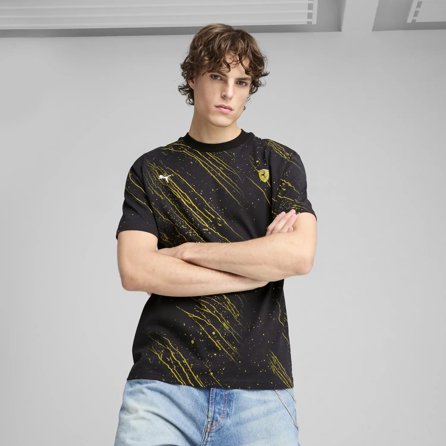 Ferrari Race T-Shirt mit Rundhalsausschnitt 🔥
