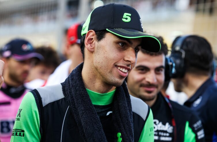 Bortoleto Zaskakuje! Niesamowity Debiut w F1 – Poznaj Szczegóły