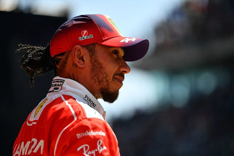 Hamilton pod lupą sędziów za blokowanie Piastriego