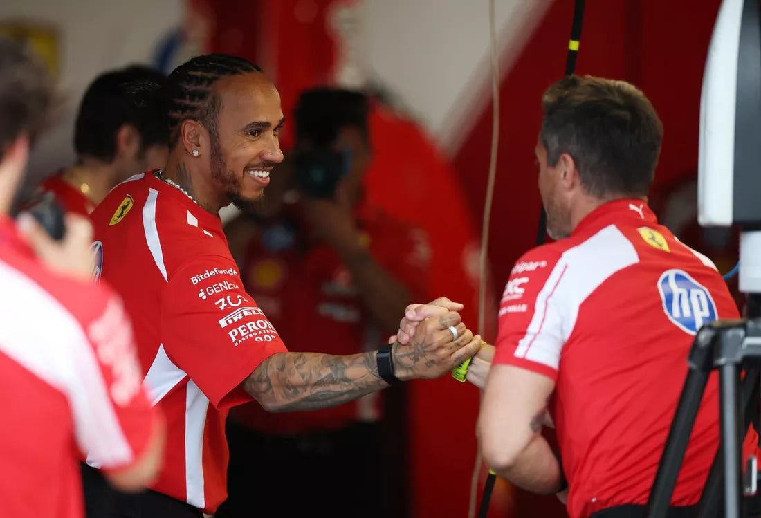 Hamilton i Lawson po incydencie podczas treningu w Baku
