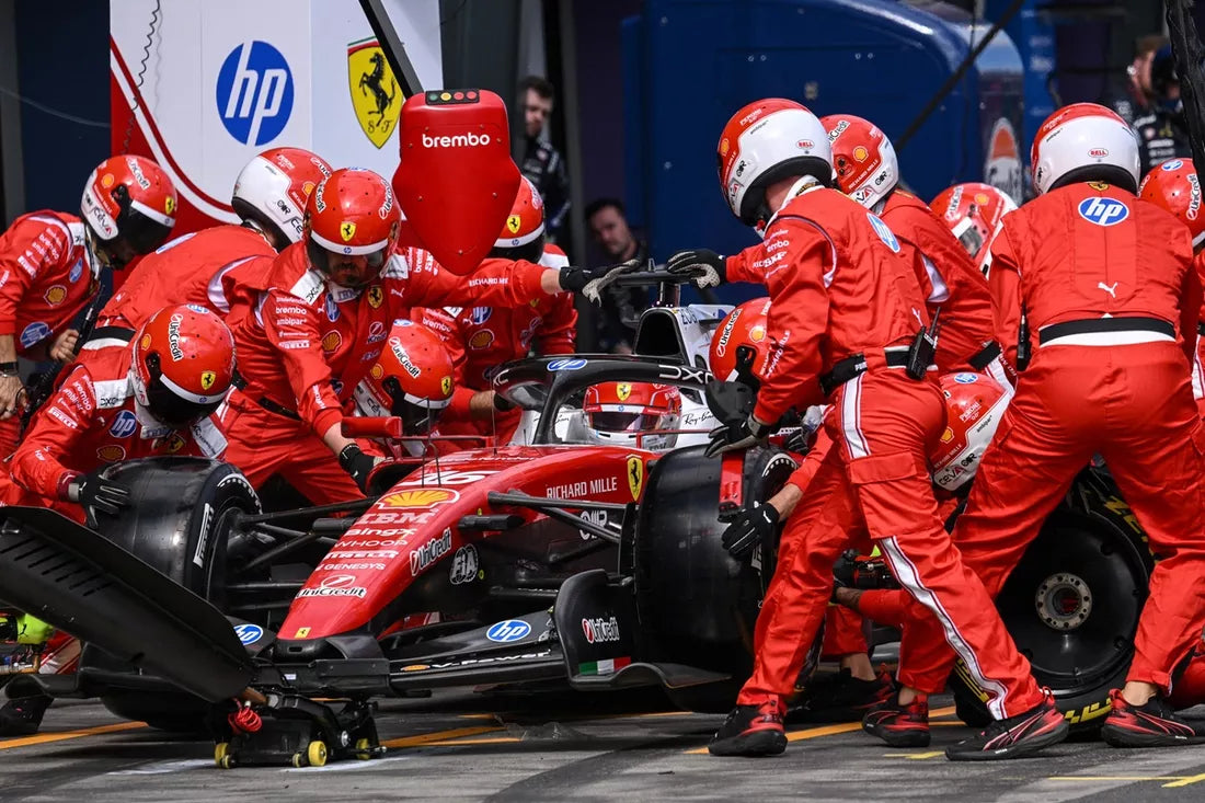Ferrari zyskało na nowych poprawkach podczas wygranej Hamiltona w Barcelonie