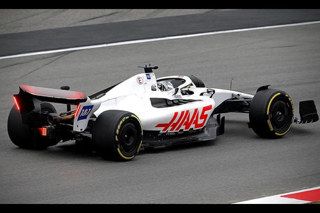 TOYOTA wraca do F1? Zaskakujący sojusz z zespołem Haas!