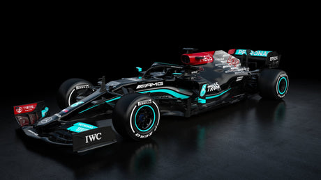 Hamilton żegna się z Mercedesem – szokujące kulisy decyzji!