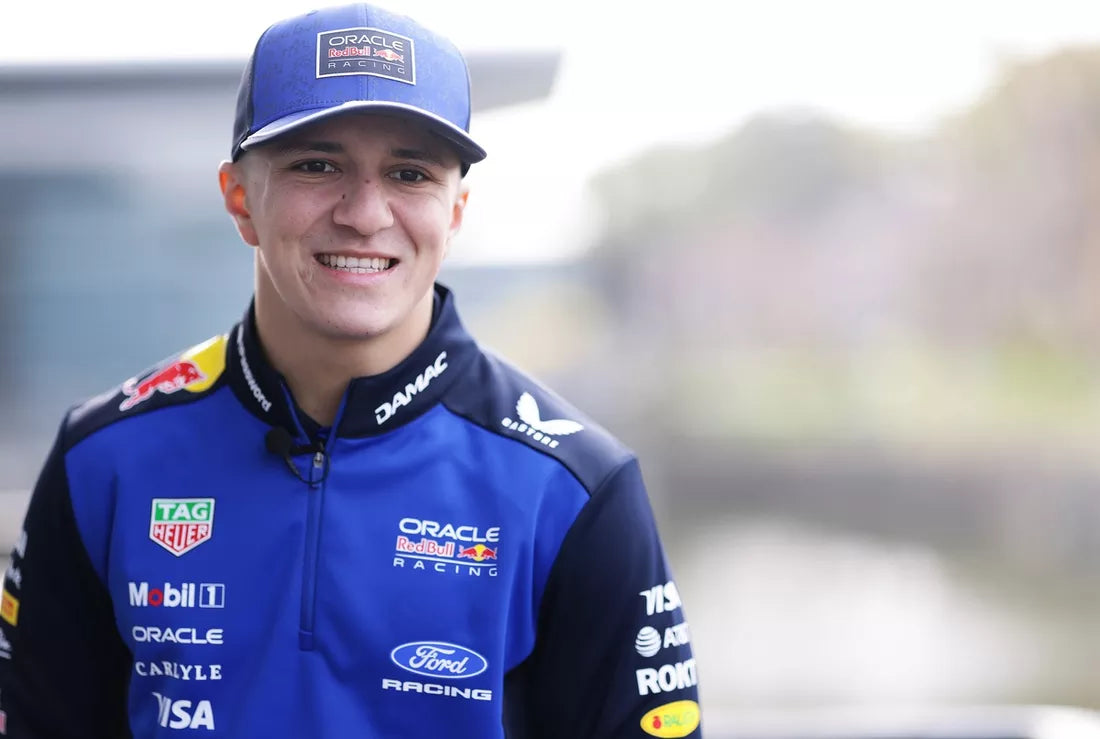 Red Bull przedłuża kontrakt z Hadjarem