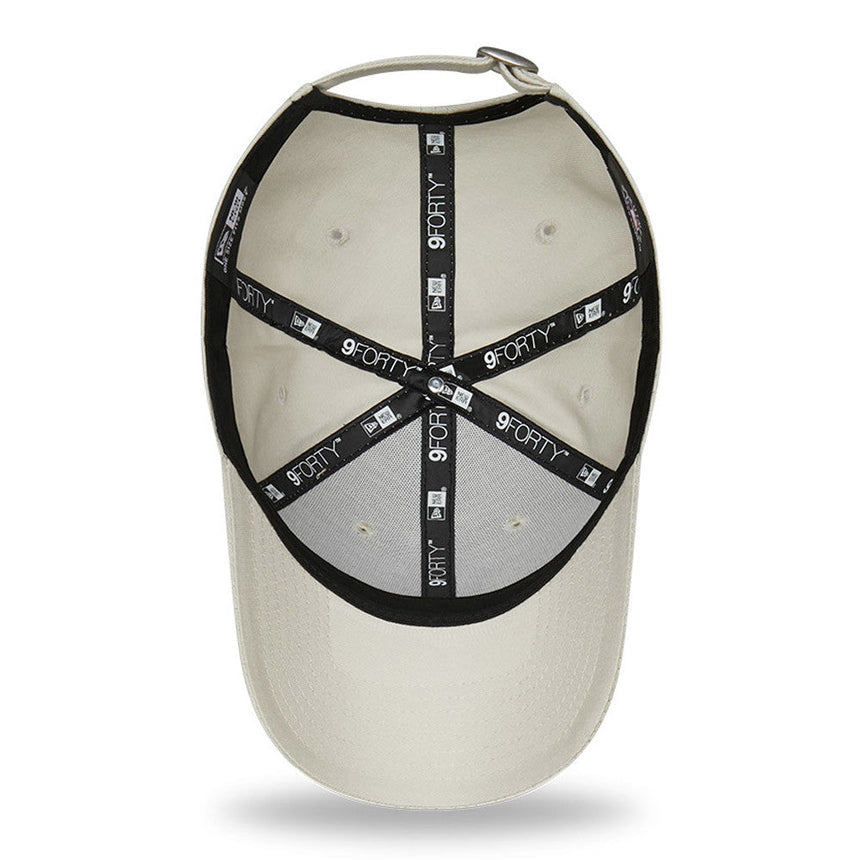 Czapka z daszkiem New York Yankees, New Era, 9FORTY, essential, kremowy