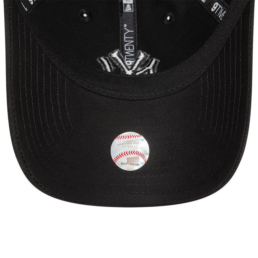 Czapka bejsbolowa New York Yankees, New Era, 9TWENTY, essential, całkowicie czarna