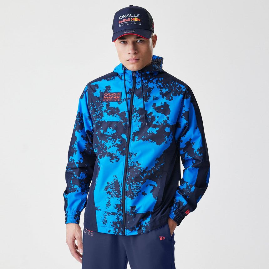 Kurtka Red Bull Racing Windrunner marki New Era w kamuflażu, niebieska