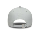 Las Vegas Raiders, dwukolorowy pin, New Era, 9FORTY, naszywka boczna, czarno-biała