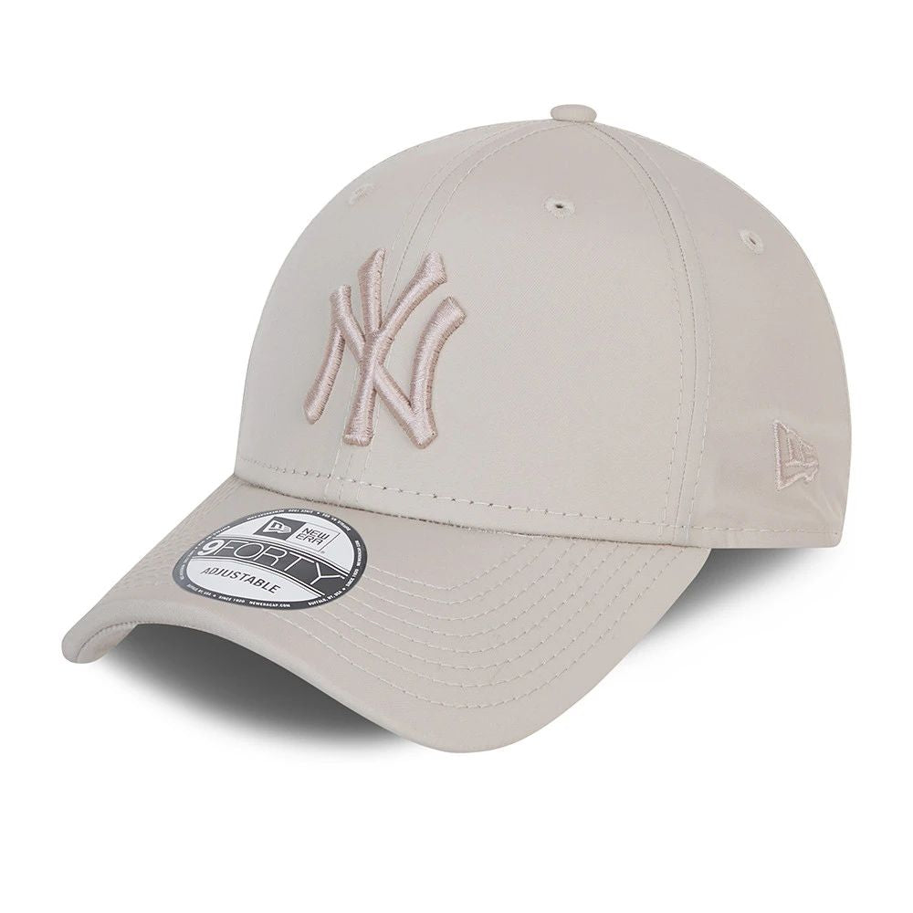 Czapka New York Yankees League Essential 9FORTY, czarna