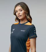 Dámské tričko McLaren, týmová sestava, šedá, 2022 - FansBRANDS®