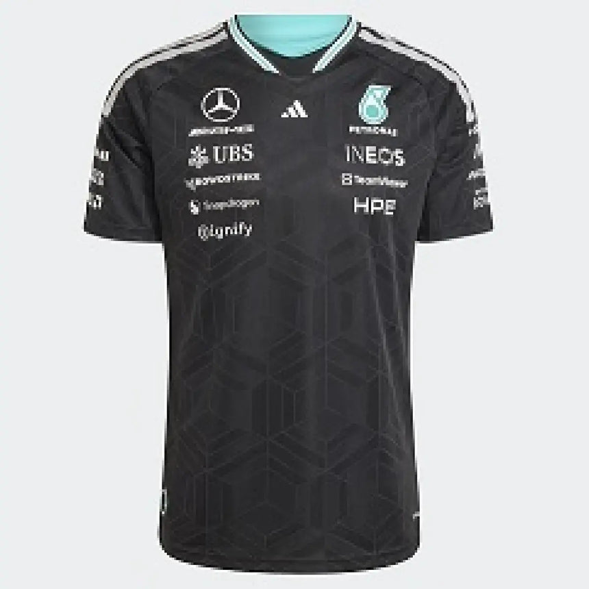 Mercedes Mez, zespół, adidas, czarny